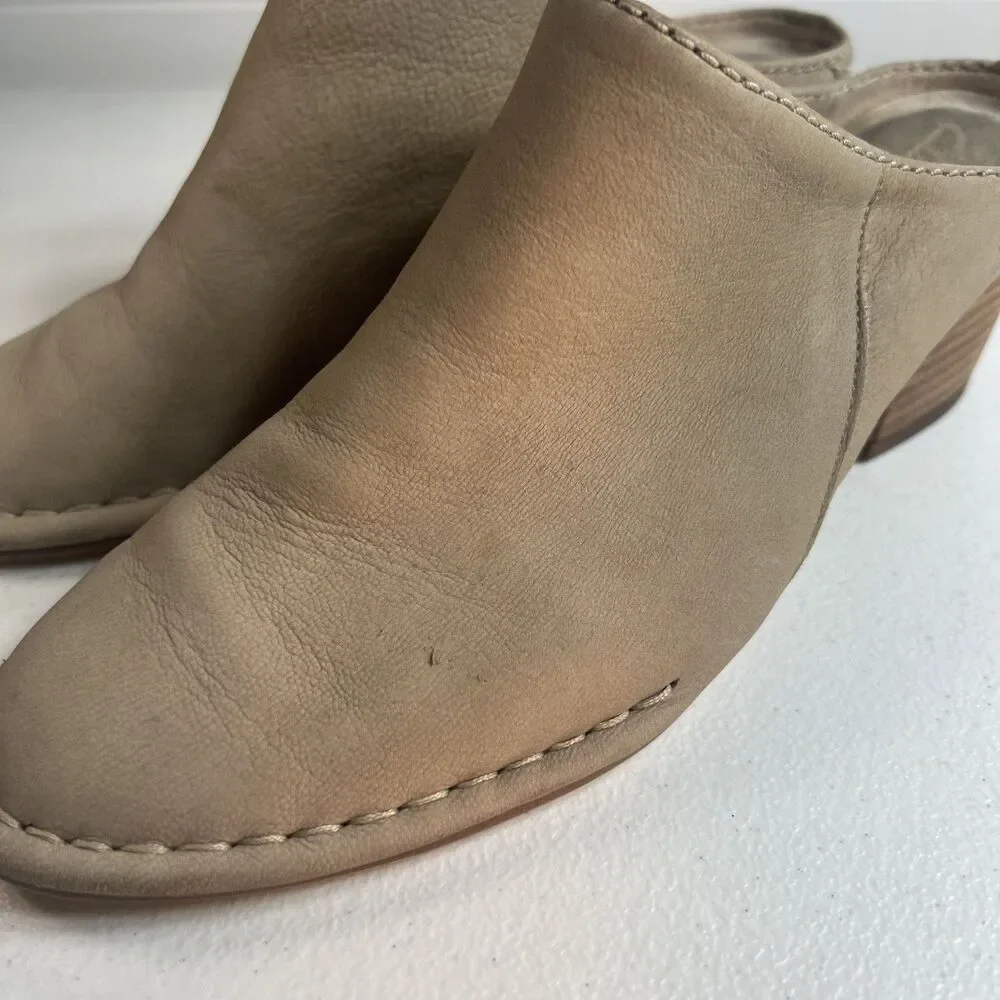 Clarks Women’s Leather Mule Size 7.5 Taupe Block Heel Smooth Nubuck